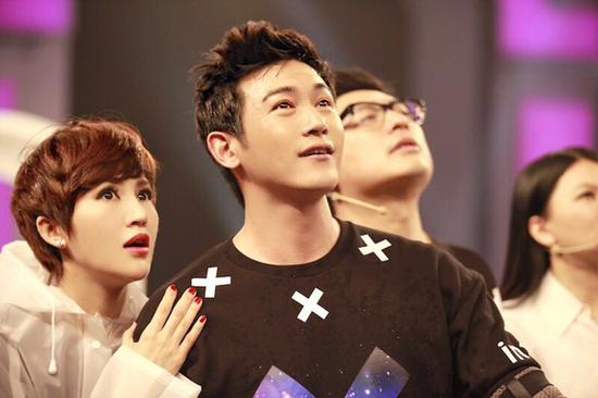 《为她而战》陆毅鲍蕾秀甜蜜