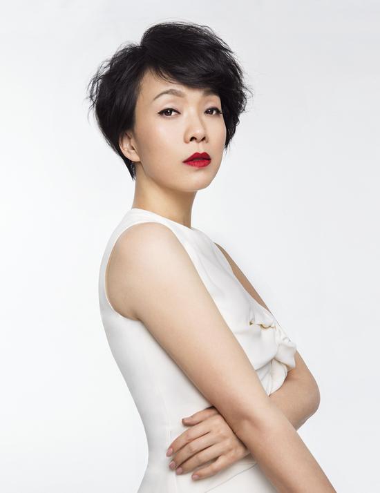 陈明获颁白癜风公益爱心大使