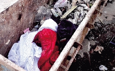 郑州无盖窨井吞噬6岁男童42个小时 尸体被冲到污水厂