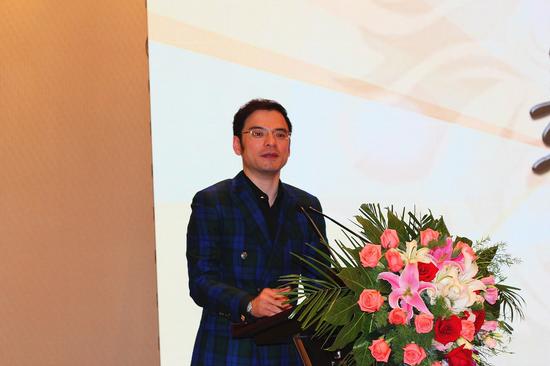 国爱传媒集团总裁殷幕强