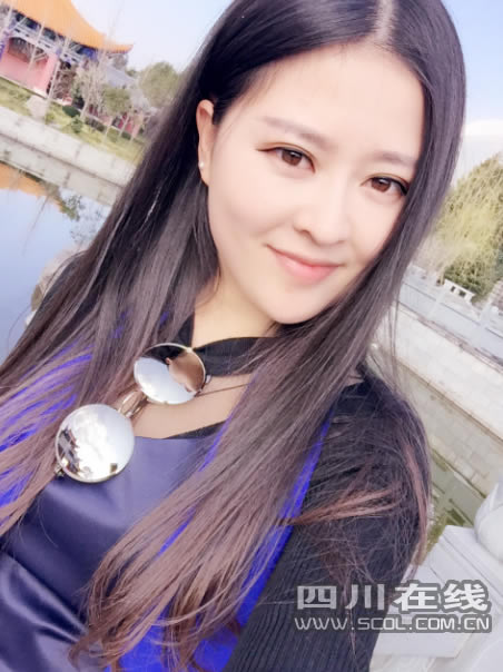 美女老师