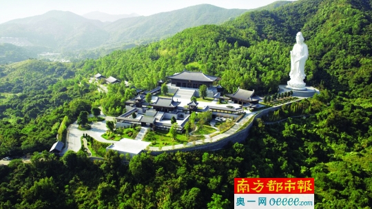 慈山寺全景。