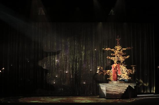 李玉刚饰王昭君