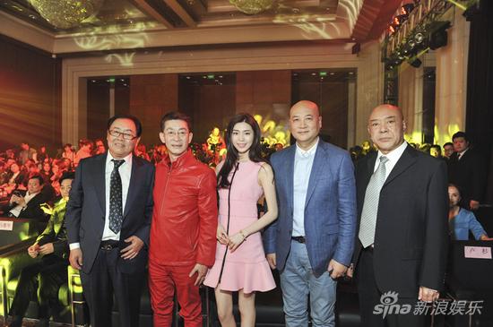 卢杉与西游记师徒四人合影