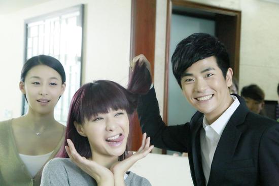 张晓龙与沈梦辰演兄妹