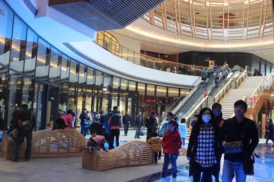 南京砂之船艺术商业广场:全功能生活之城的精