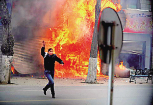 【NO.281每日新鲜事】女子纵火烧小三反烧死