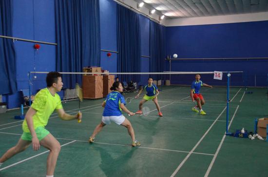天津羽毛球队刻苦训练 力争全运取佳绩并参加