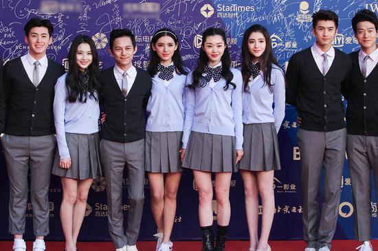 《栀子花开》剧组