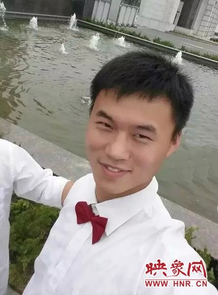 平頂山讀研男生患白血病 母親瞬間蒼老