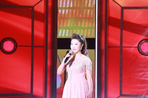 刘媛媛演绎《鲁冰花》助力 《开门大吉》