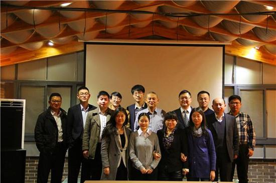 2014年首期活动 5个项目精彩路演找东家