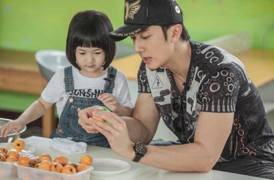 网曝魏晨隐婚 明星隐婚族快快现出原形|魏晨|于