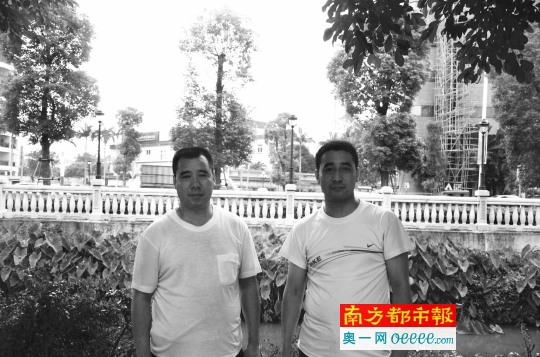 参与救人的韩世中(左)和韩么乃(右)。