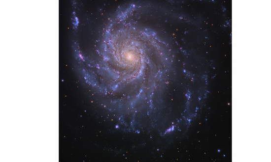 可见光下，M101星系的照片