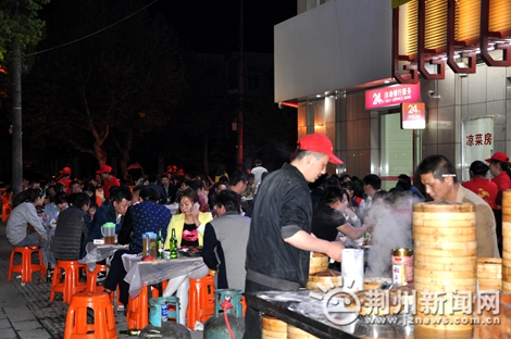 哪种店最赚钱?小龙虾店!