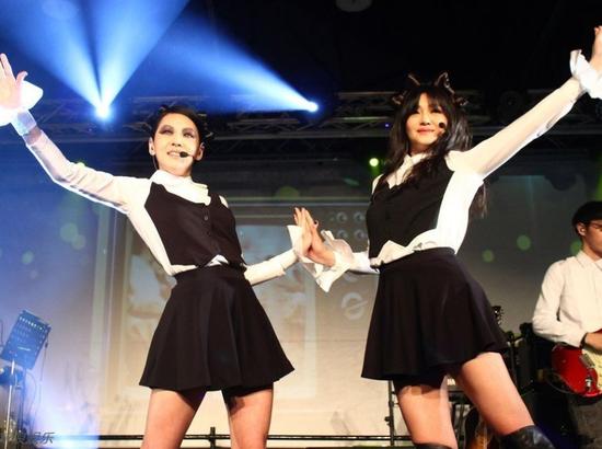 大S此前助阵小S演唱会