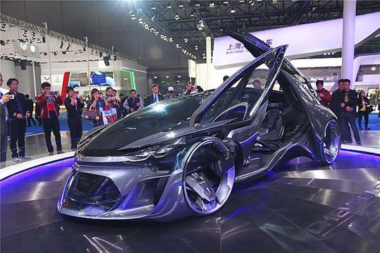 雪佛兰概念车FNR全球首发 打造移动生活