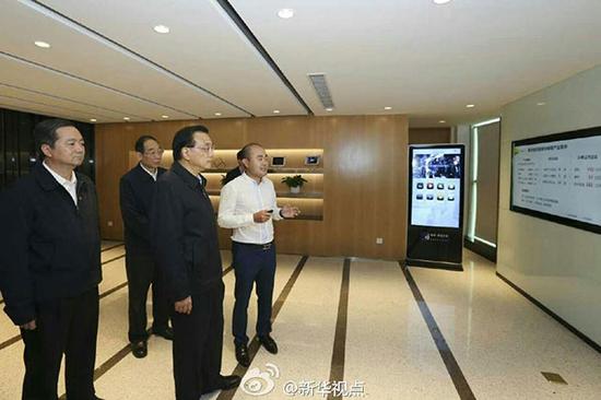 李克强：“互联网+”未知远大于已知 未来空间无限