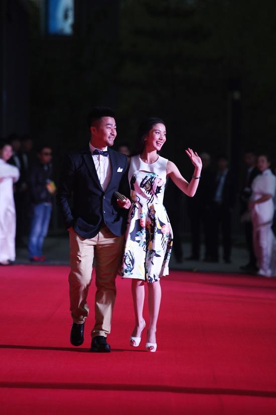 导演王猛携女星李艾瑾出席北京国际电影节