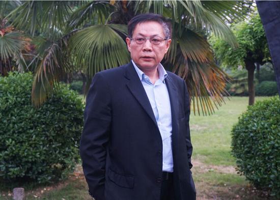 任志强来汉宣传环保 谈房价:房子越便宜工资越