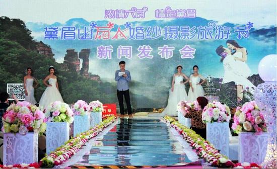 婚纱摄影节_婚纱摄影(3)