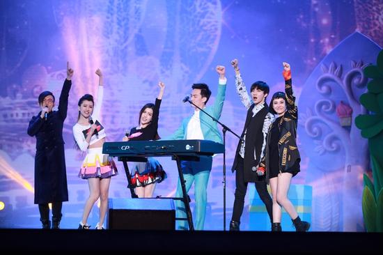 胆表白 被赞舞技太嚣张|我要我们在一起|李泉|B