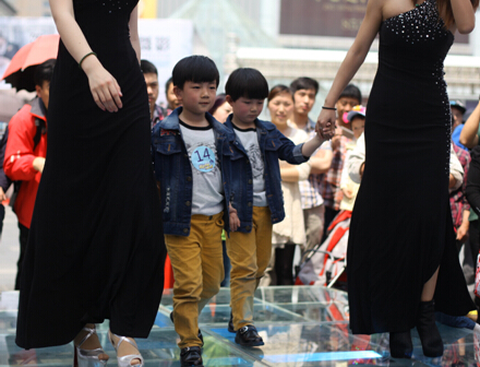 卡萨帝双子云裳南京正洪街耀世首发 创造洗衣