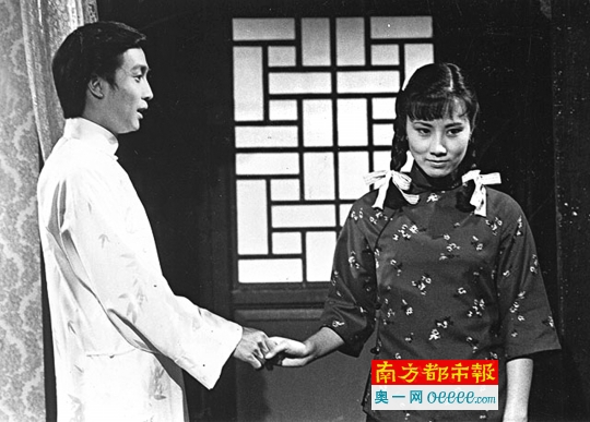 汪明荃和刘松仁剧照