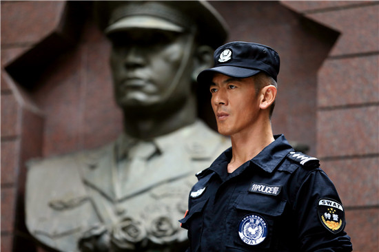 《特警》"小虎队"亮相 魔鬼训练将开始|《特警力量》