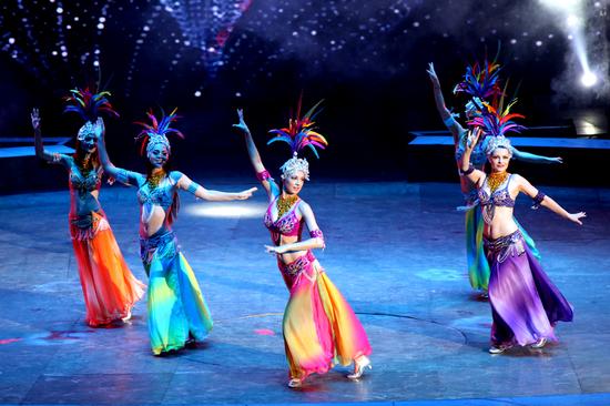 泉城欧乐堡迎来周年庆 大学生毕业季就业行动快乐启动_新浪山东_新浪网