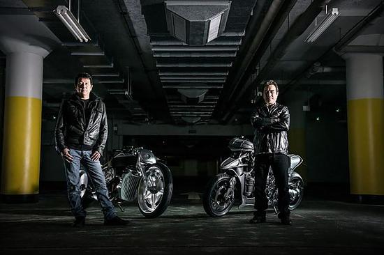 BMW Motorrad发布两部定制款摩托车