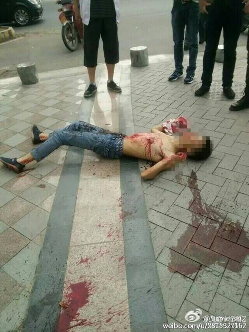 广汉发生学生斗殴事件一人死亡 嫌疑人被擒