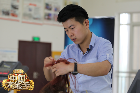 美发也有世界杯 洗剪吹的逆袭之路|中国大能