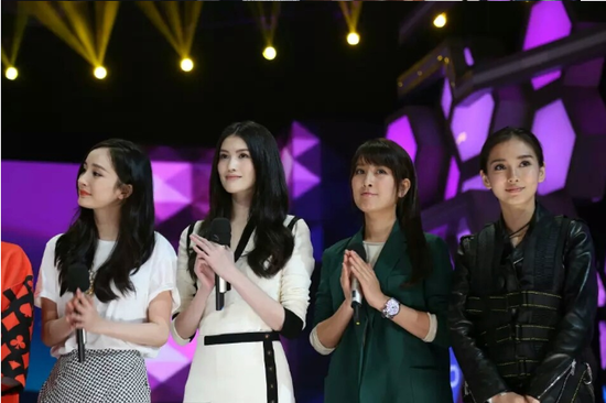 温籍超模携处女秀《何以笙箫默》上快乐大本营