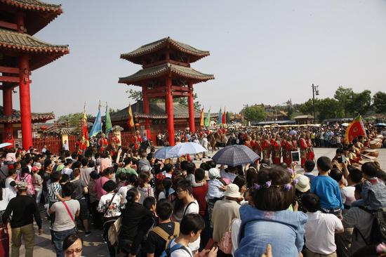 清明上河園火爆現場