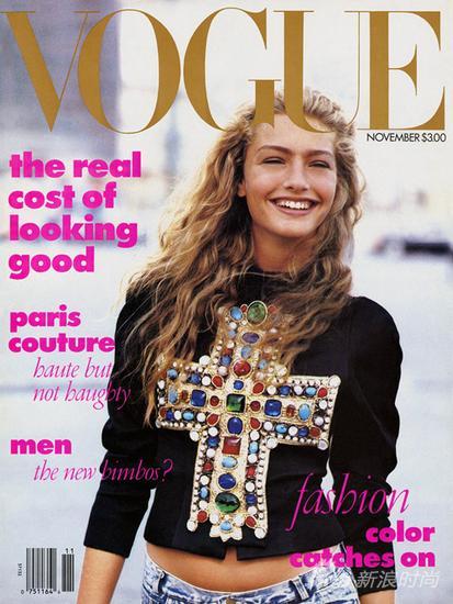 Wintour的第一个美国《Vogue》杂志封面是以色列模特 Michaela Bercu