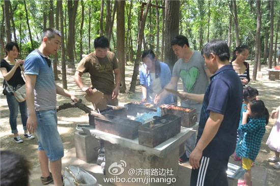 图片来源:@济南路边社