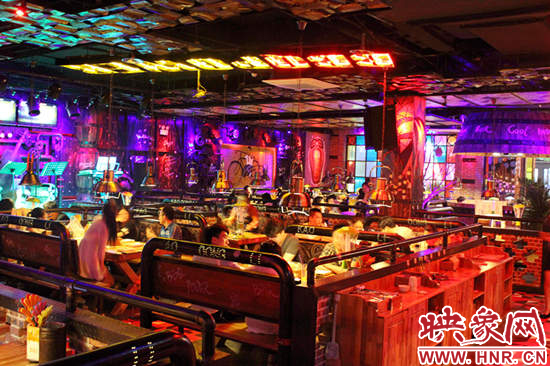 南泥灣文化路特色的裝修風格