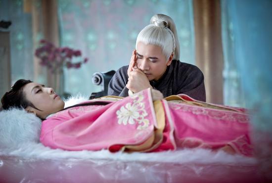 《少四》热播 何晟铭自嘲没空谈恋爱|何晟铭|少年四大名捕|爱情_新浪娱乐_新浪网