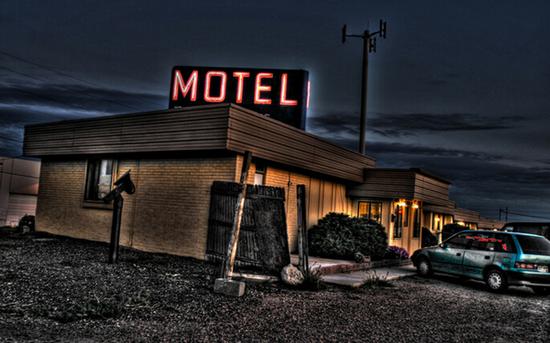 汽车帐篷旅馆酒店 出门旅行你爱睡在哪儿--扬子晚报网