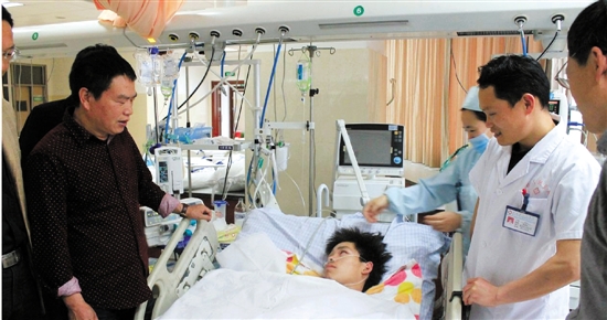 磐安17岁男生跑完1000米心跳呼吸骤停 抢救2