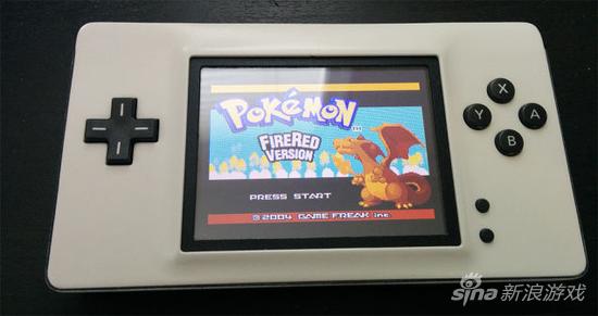 达人将单屏NDS改造成gameboy