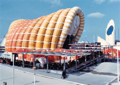 史上第一部IMAX电影1970年在日本的富士展览馆播放。