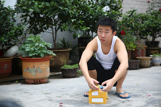 杨迪新戏上演搞笑版《盗梦》_手机新浪网