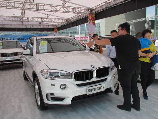 奥维俊杉进口汽车辉耀亮相青岛国际车展_青岛