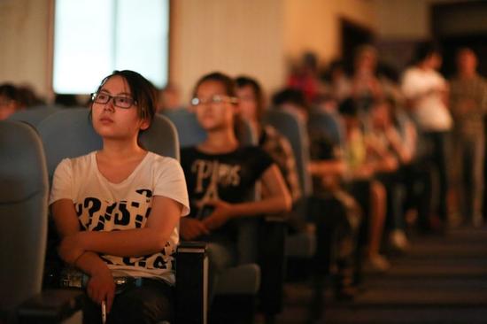 《影像安徽》2015高校摄影巡讲走进安徽财经