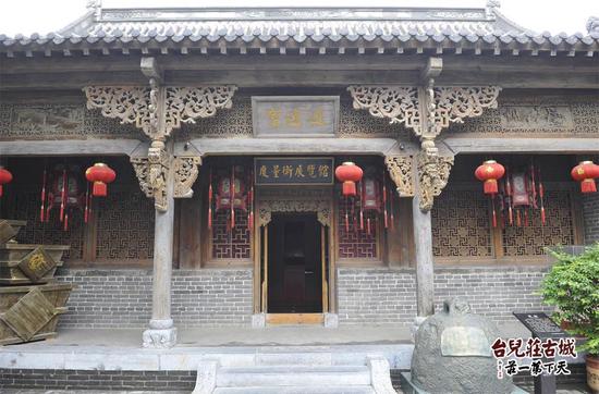 【0004】游台儿庄古城泡东方怡园温泉 冬病夏