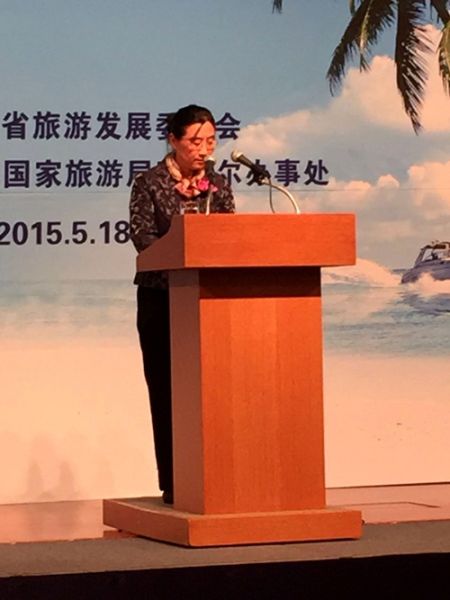 中国驻韩国大使馆公使郝晓飞女士致辞(来源:三亚旅游官方网)