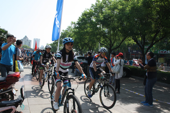寻找天之蓝骑行活动到滁州